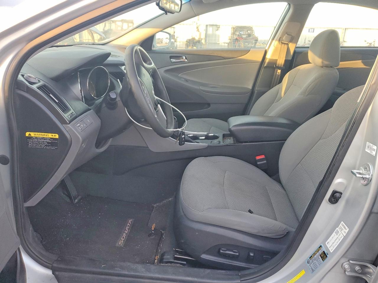 2014 HYUNDAI SONATA GLS photo 7