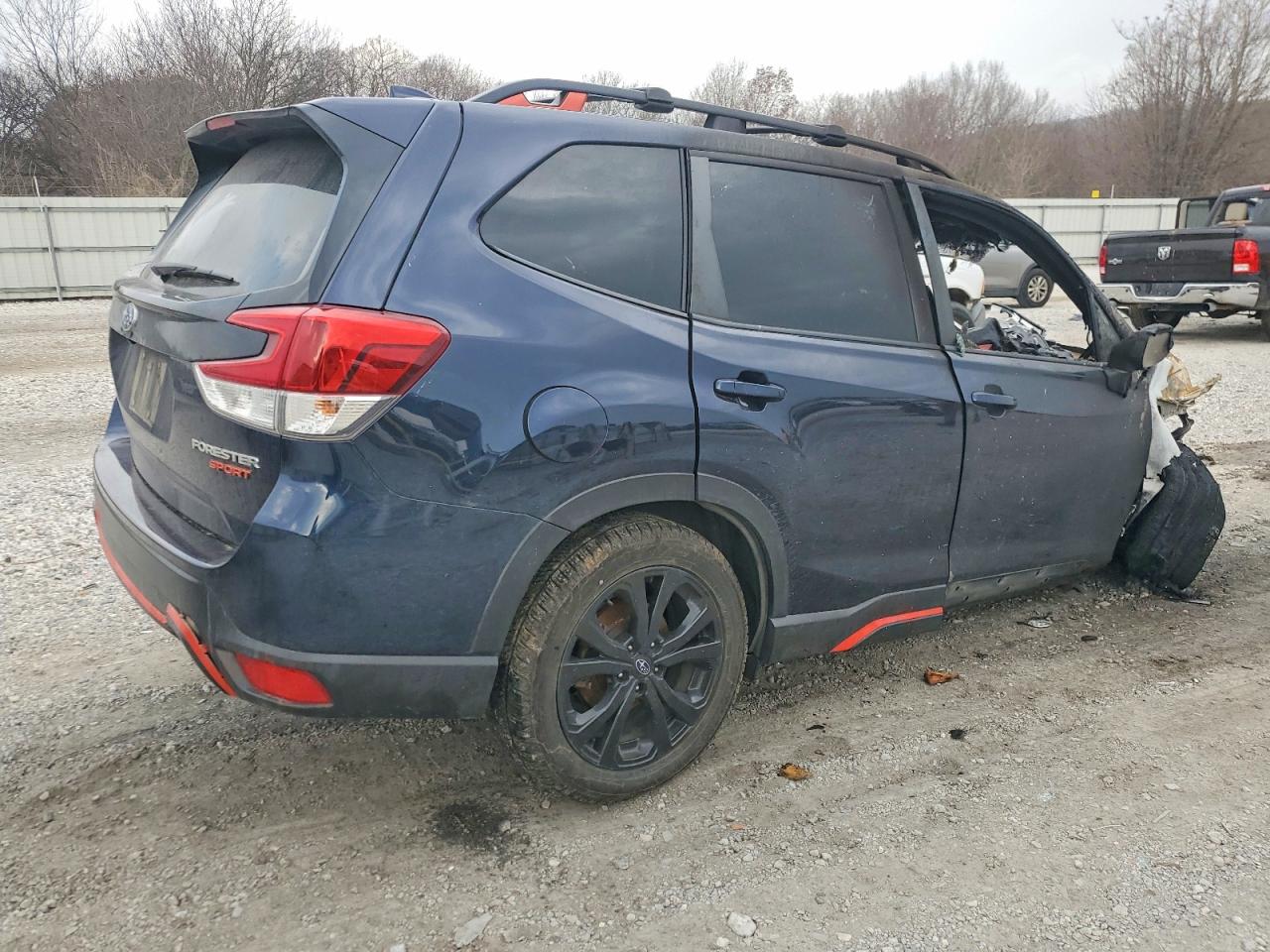 2021 SUBARU FORESTER SPORT photo 3