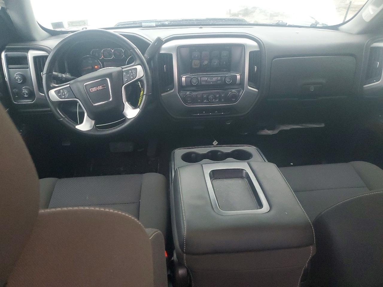 2017 GMC SIERRA K1500 SLE photo 8