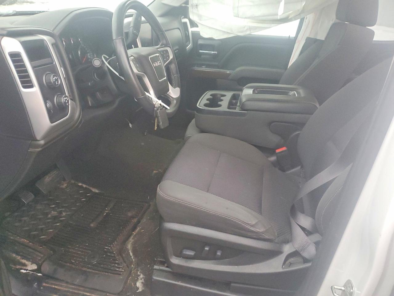 2017 GMC SIERRA K1500 SLE photo 7