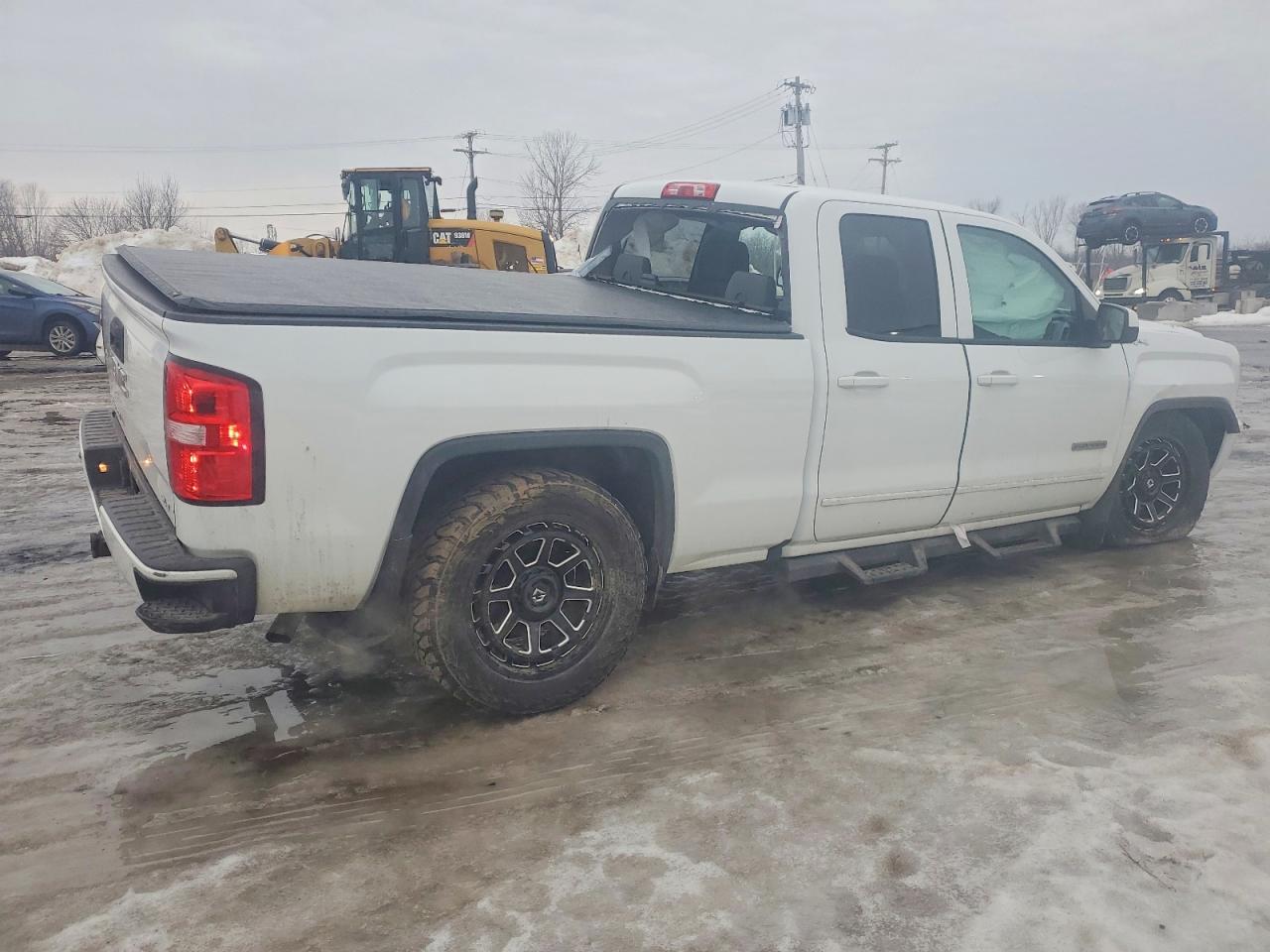 2017 GMC SIERRA K1500 SLE photo 3