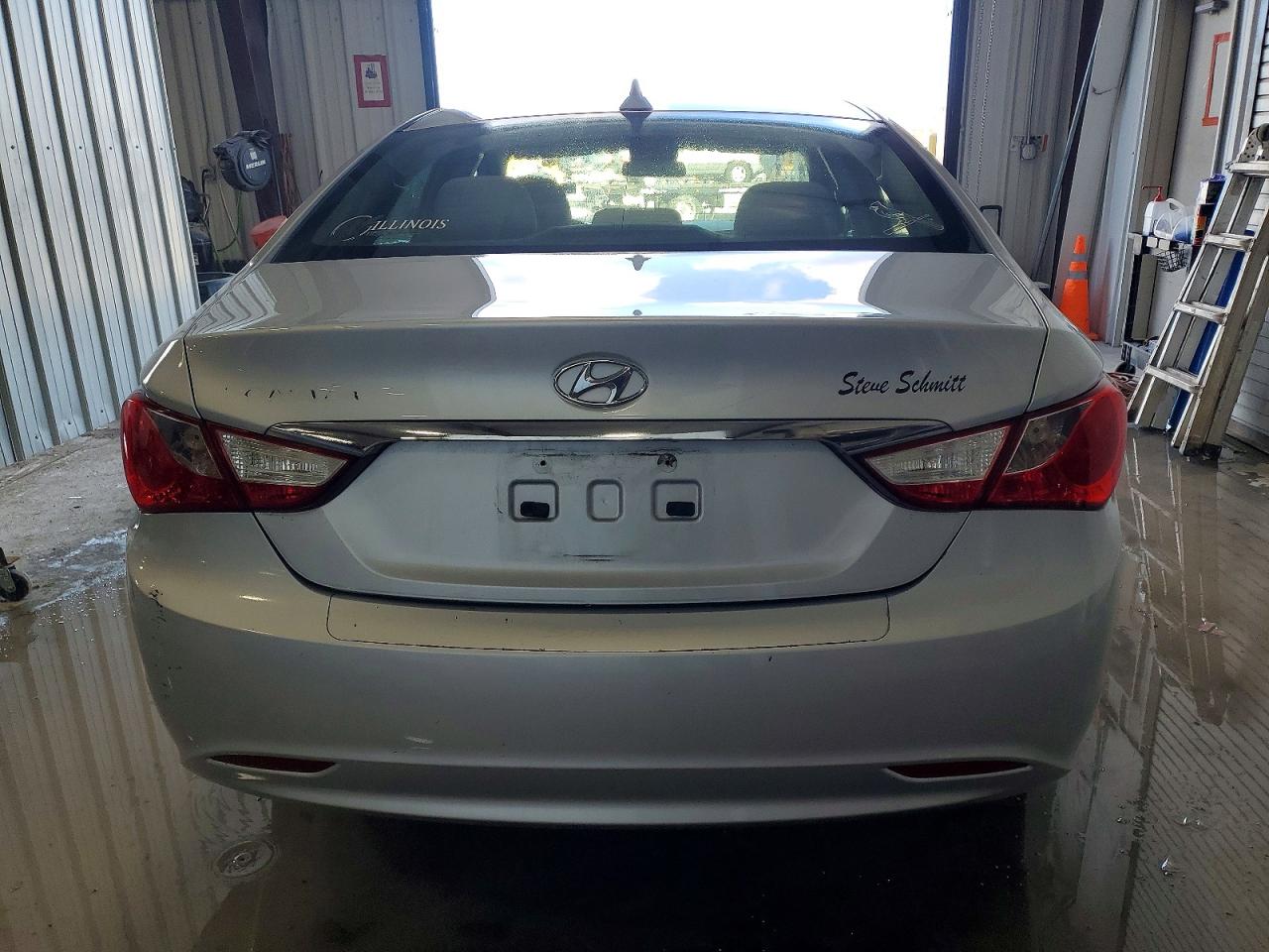 2011 HYUNDAI SONATA GLS photo 6