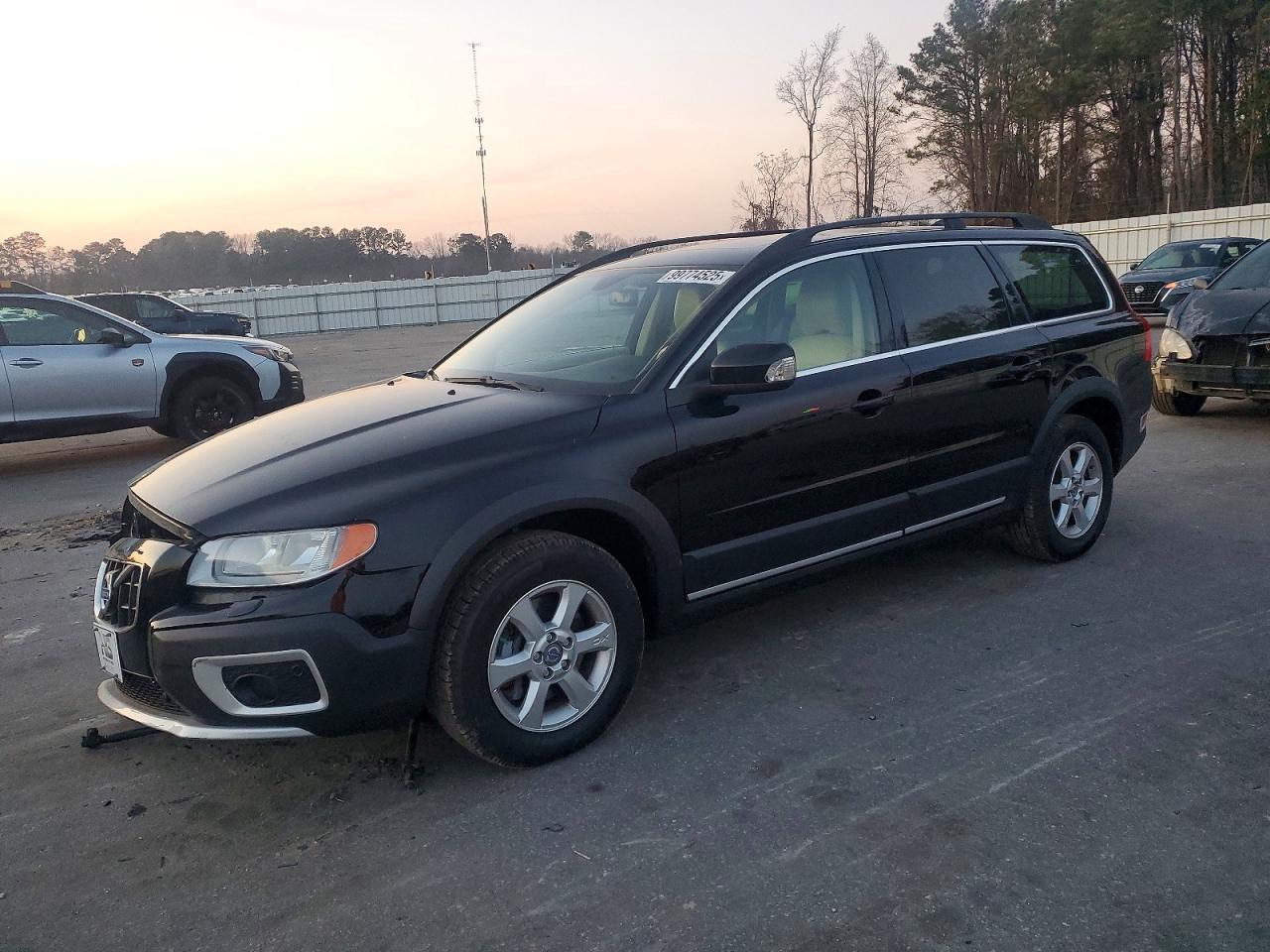 2010 VOLVO XC70