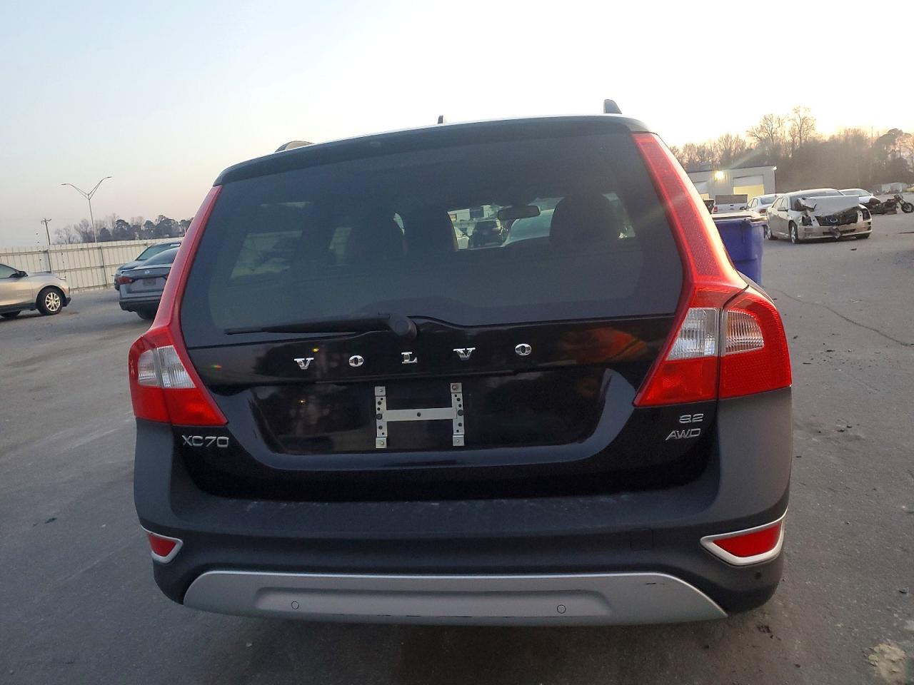 2010 VOLVO XC70 3.2 photo 6