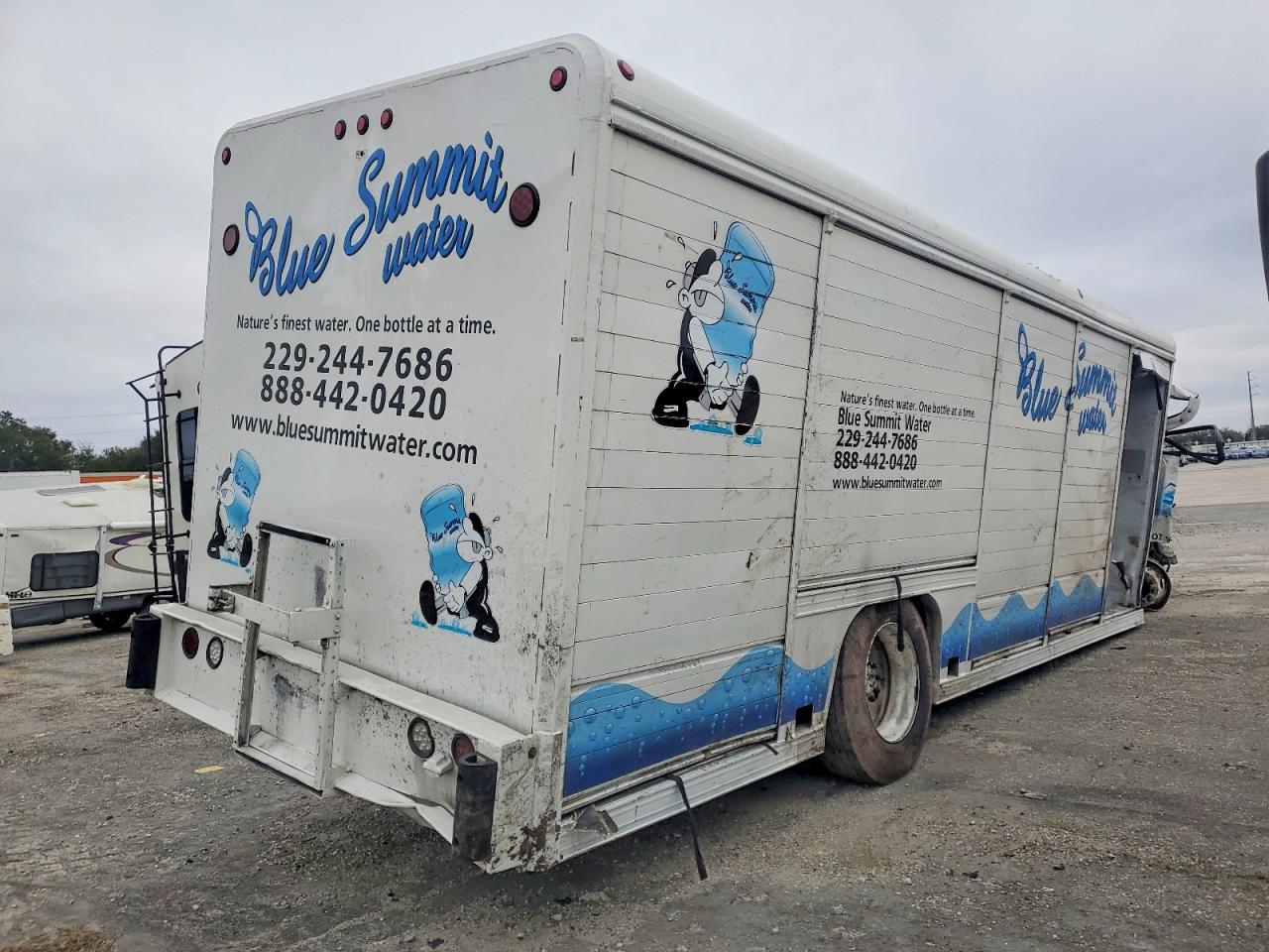 2015 FREIGHTLINER BUSINESS CLASS M2 DELIVERY TRUCK photo 4