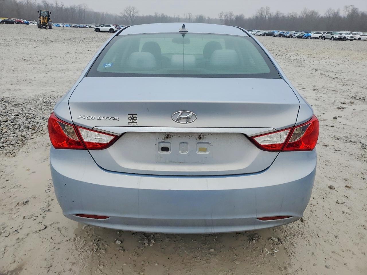 2012 HYUNDAI SONATA GLS photo 6