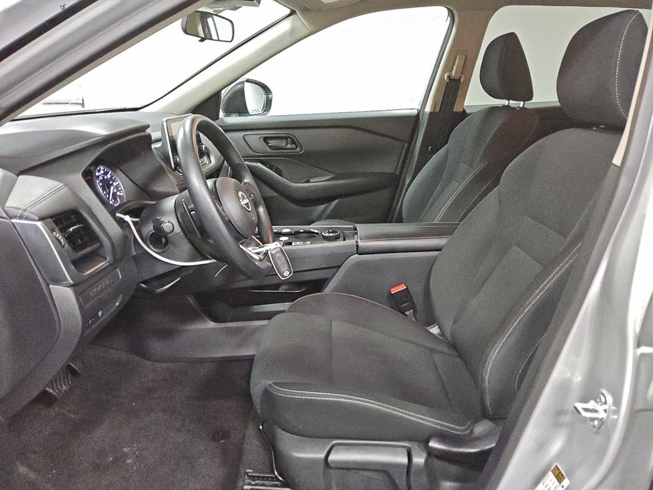 2024 NISSAN ROGUE S photo 7