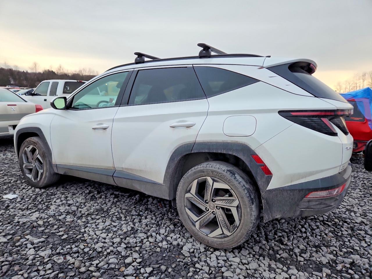 2024 HYUNDAI TUCSON SEL photo 2