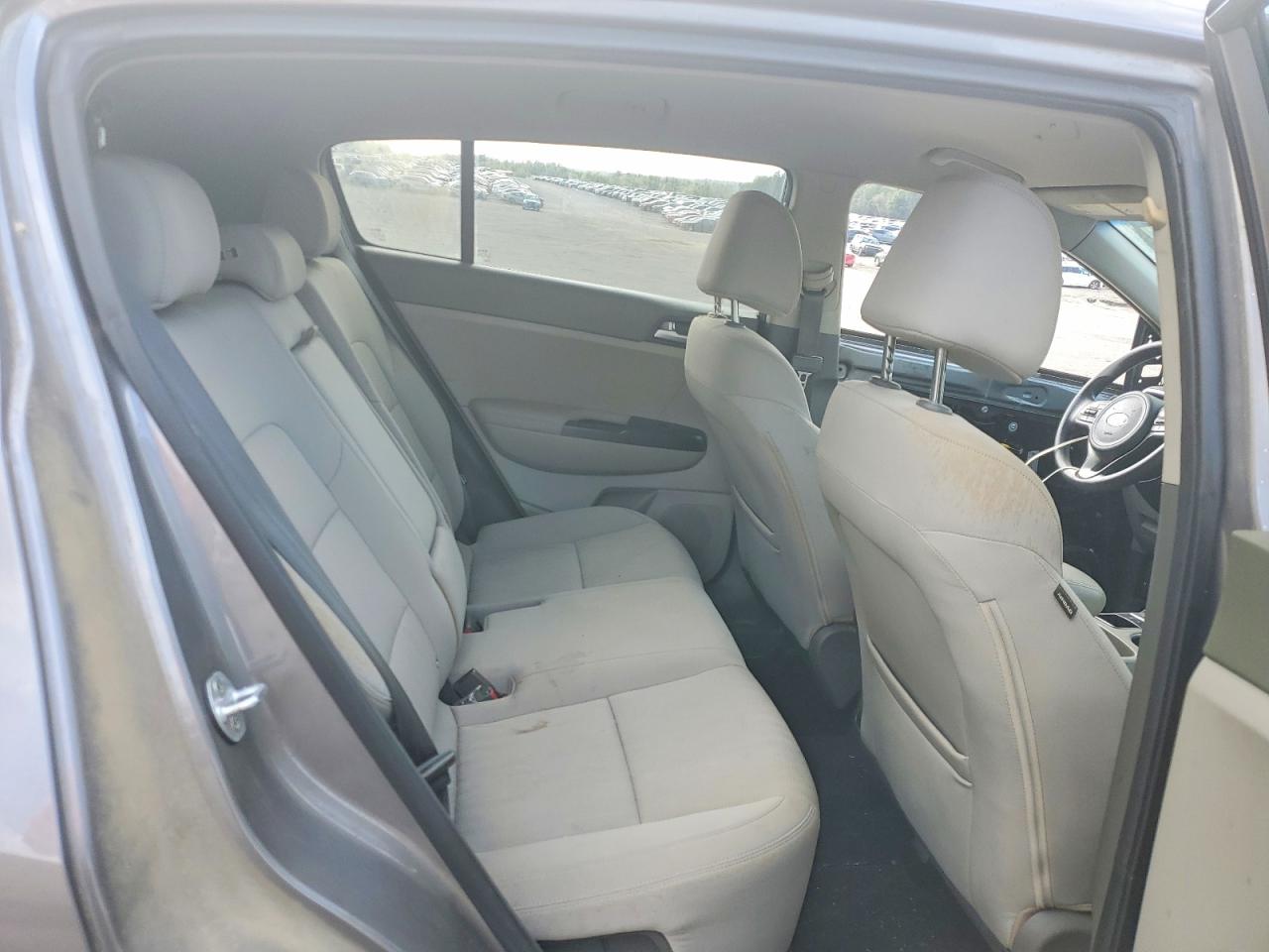 2017 KIA SPORTAGE LX photo 11