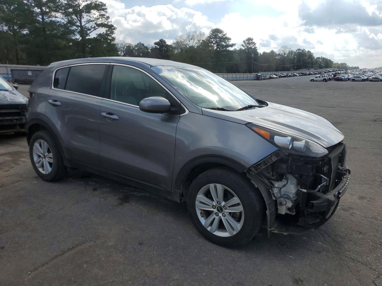 2017 KIA SPORTAGE LX photo 4