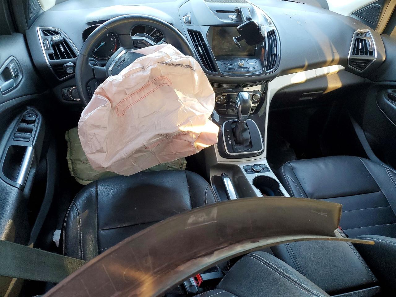 2013 FORD ESCAPE SEL photo 8