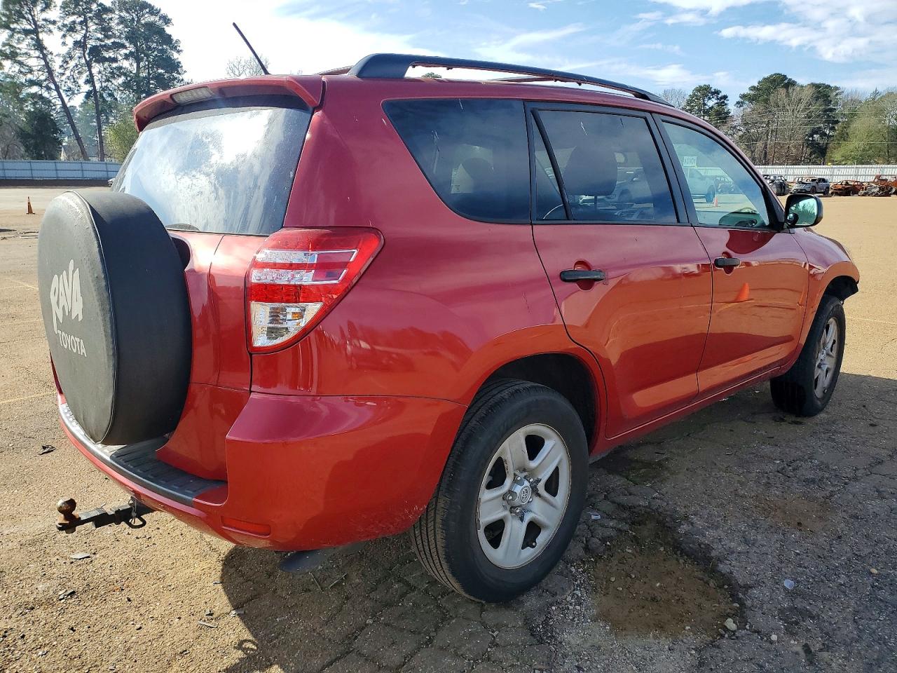 2010 TOYOTA RAV4 photo 3
