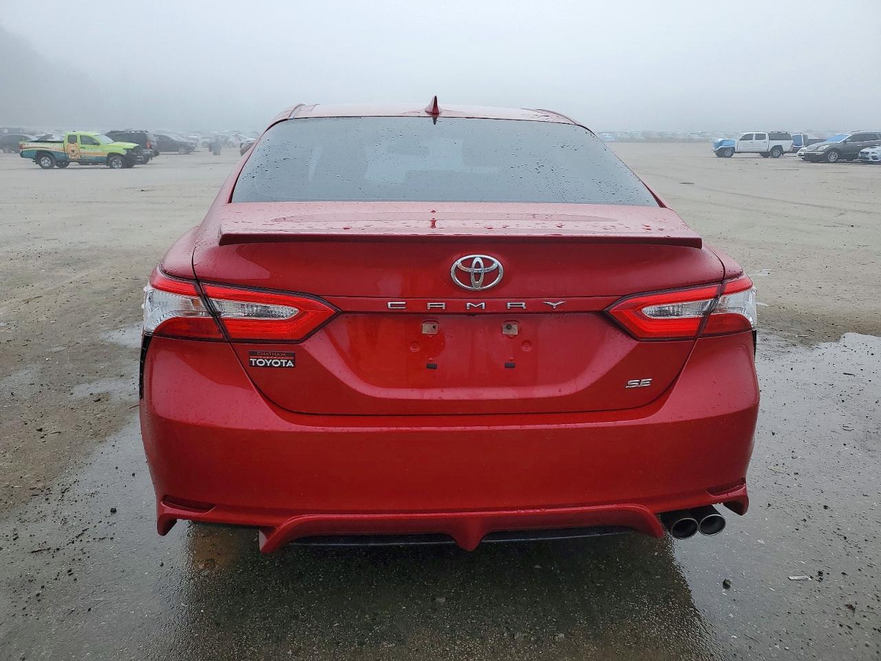 2020 TOYOTA CAMRY SE photo 11