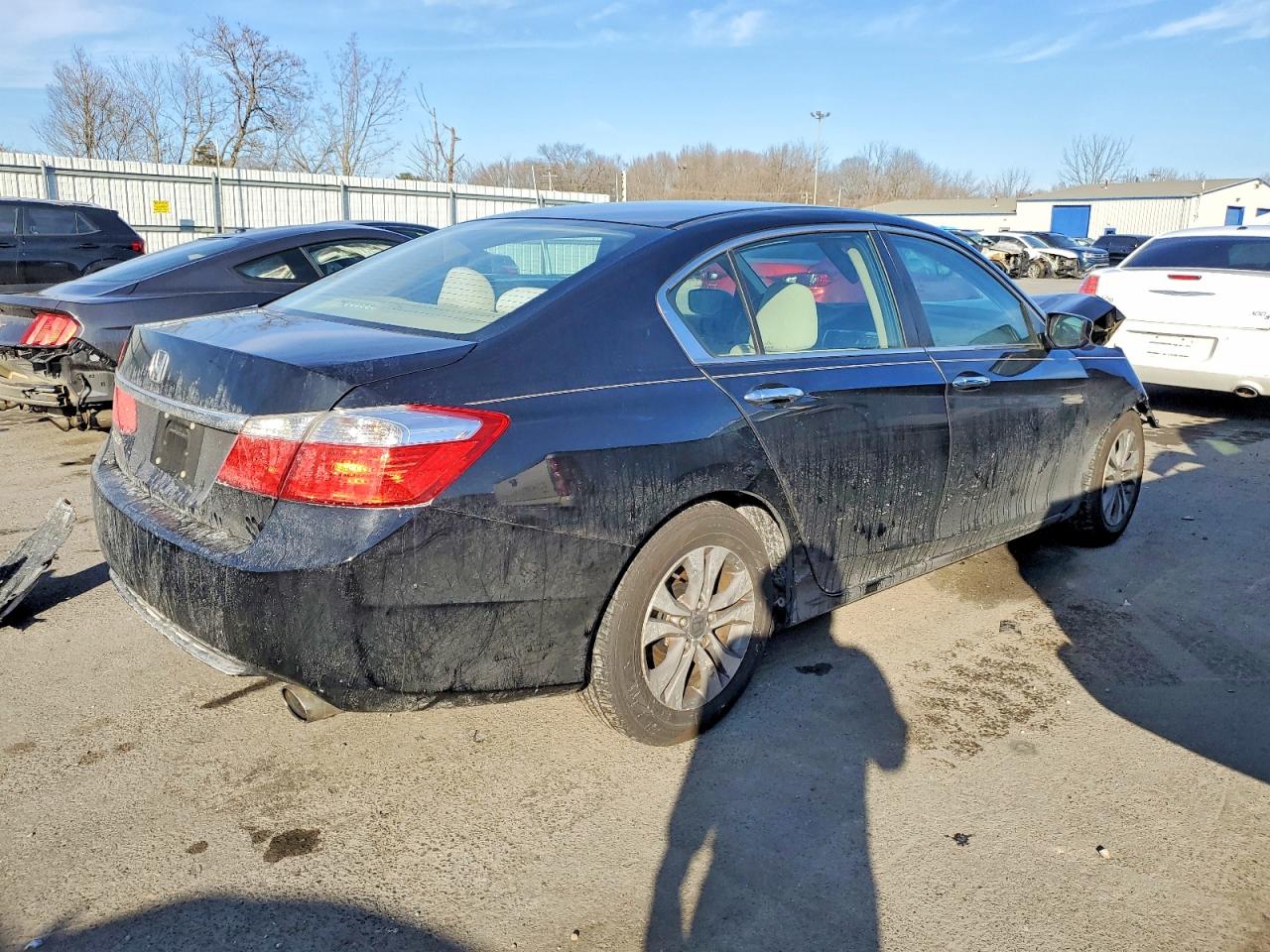 2013 HONDA ACCORD LX photo 3