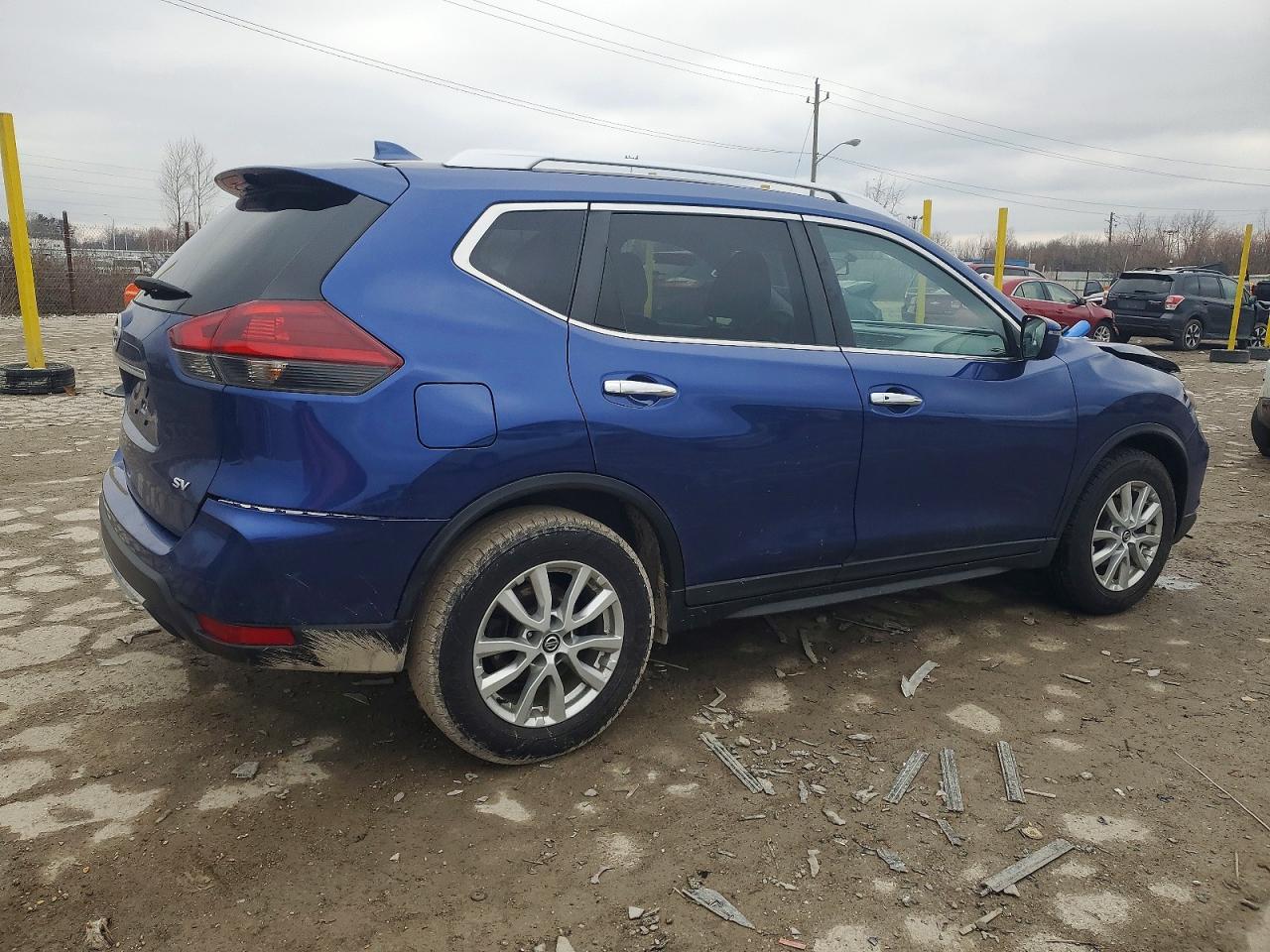 2018 NISSAN ROGUE S photo 5