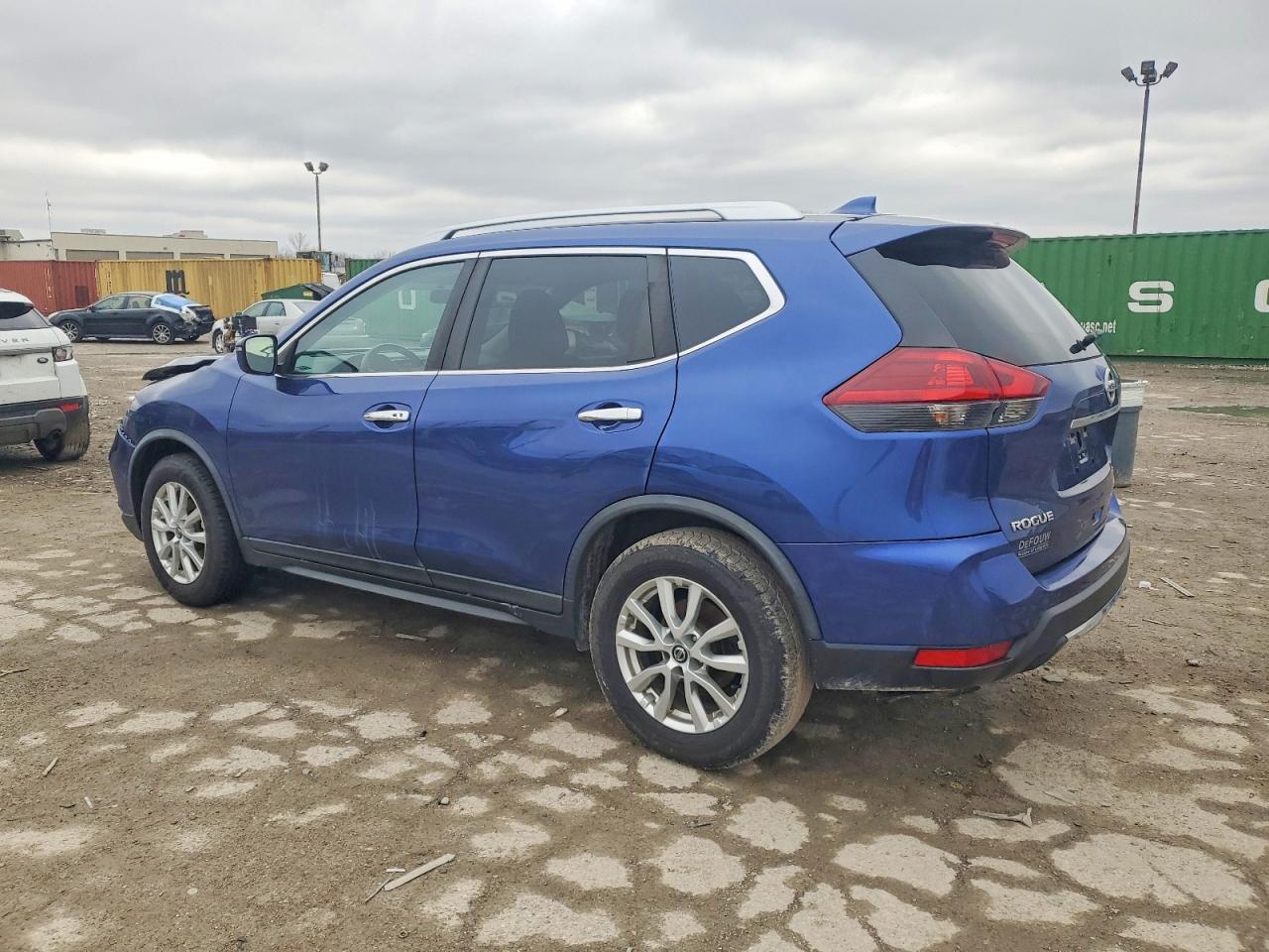 2018 NISSAN ROGUE S photo 3
