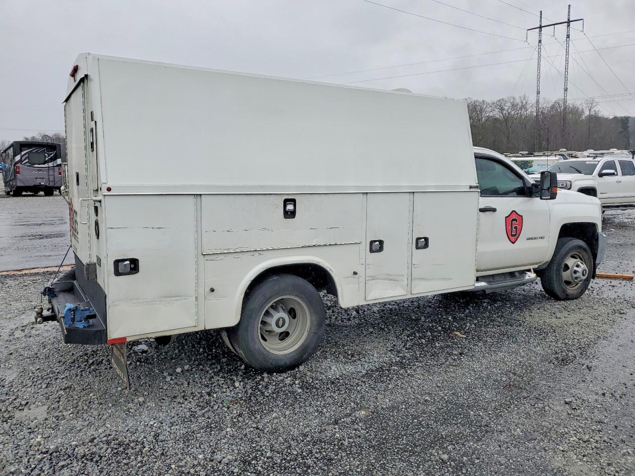 2018 CHEVROLET SILVERADO UTILITY / SERVICE VAN photo 3