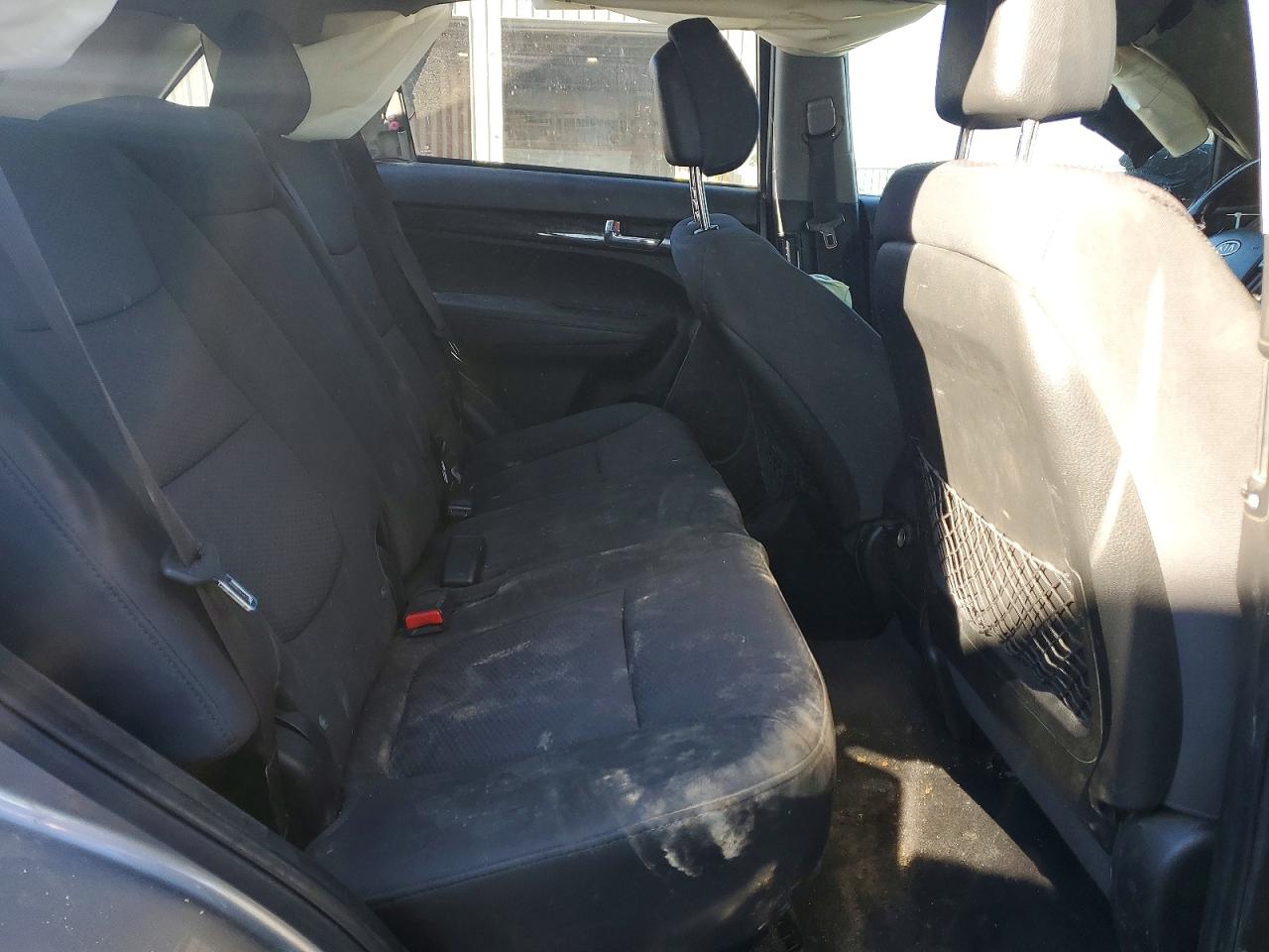 2011 KIA SORENTO BASE photo 21