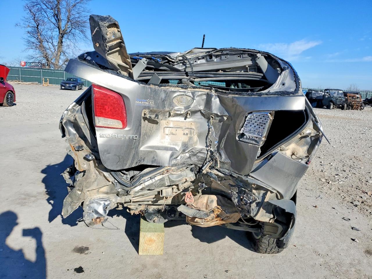 2011 KIA SORENTO BASE photo 11