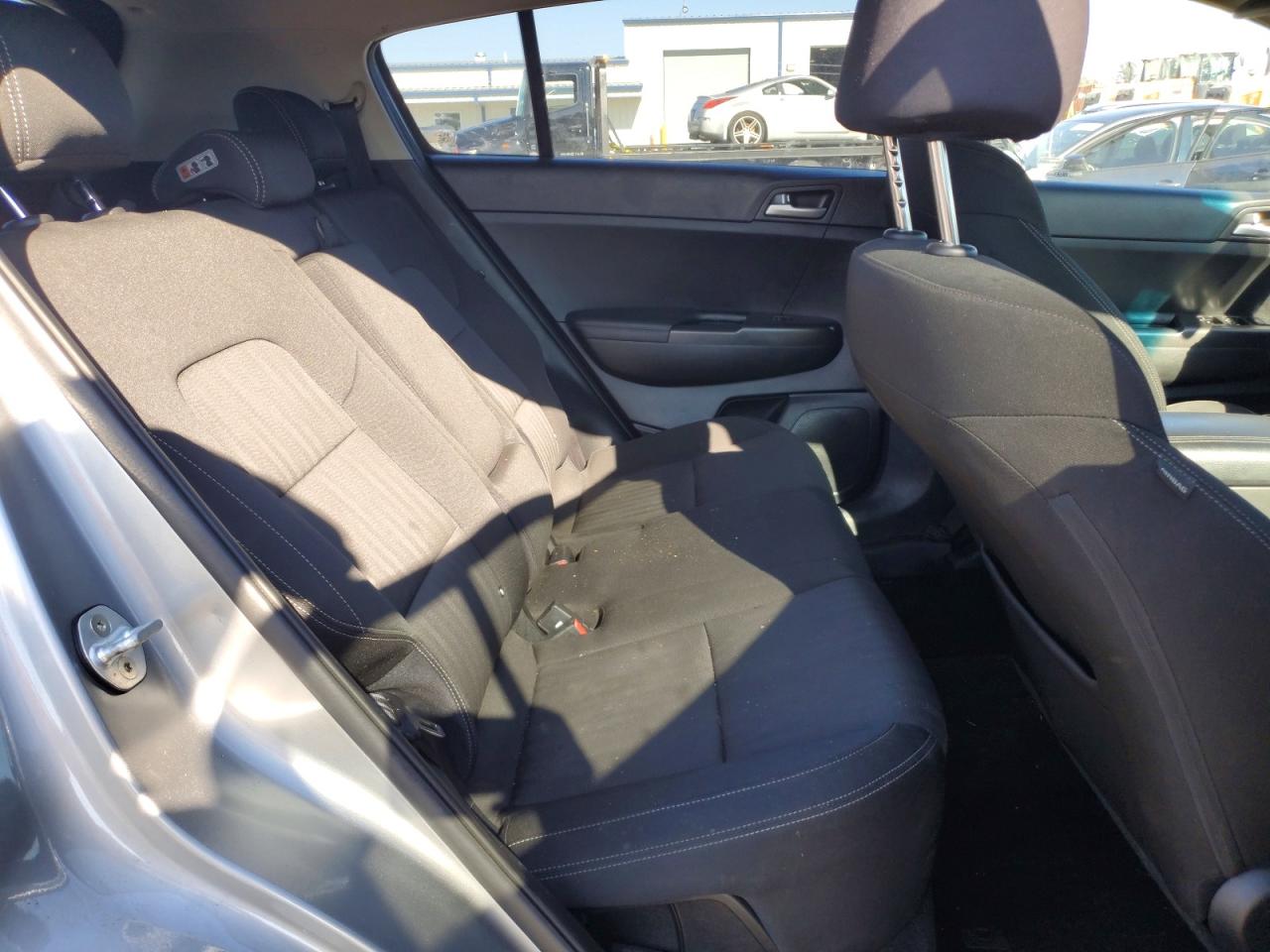 2019 KIA SPORTAGE LX photo 11