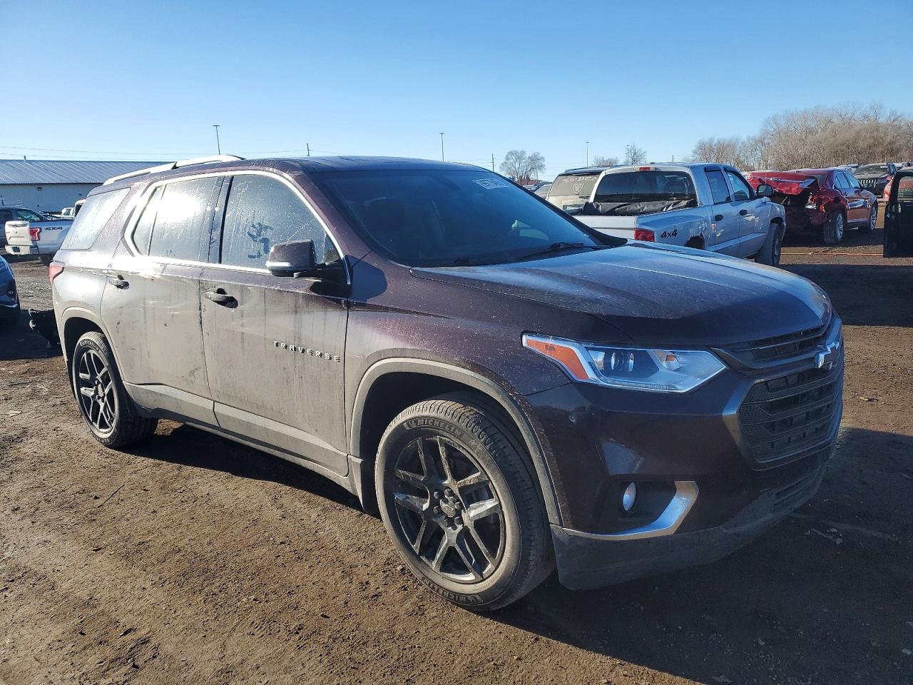 2020 CHEVROLET TRAVERSE LT photo 4
