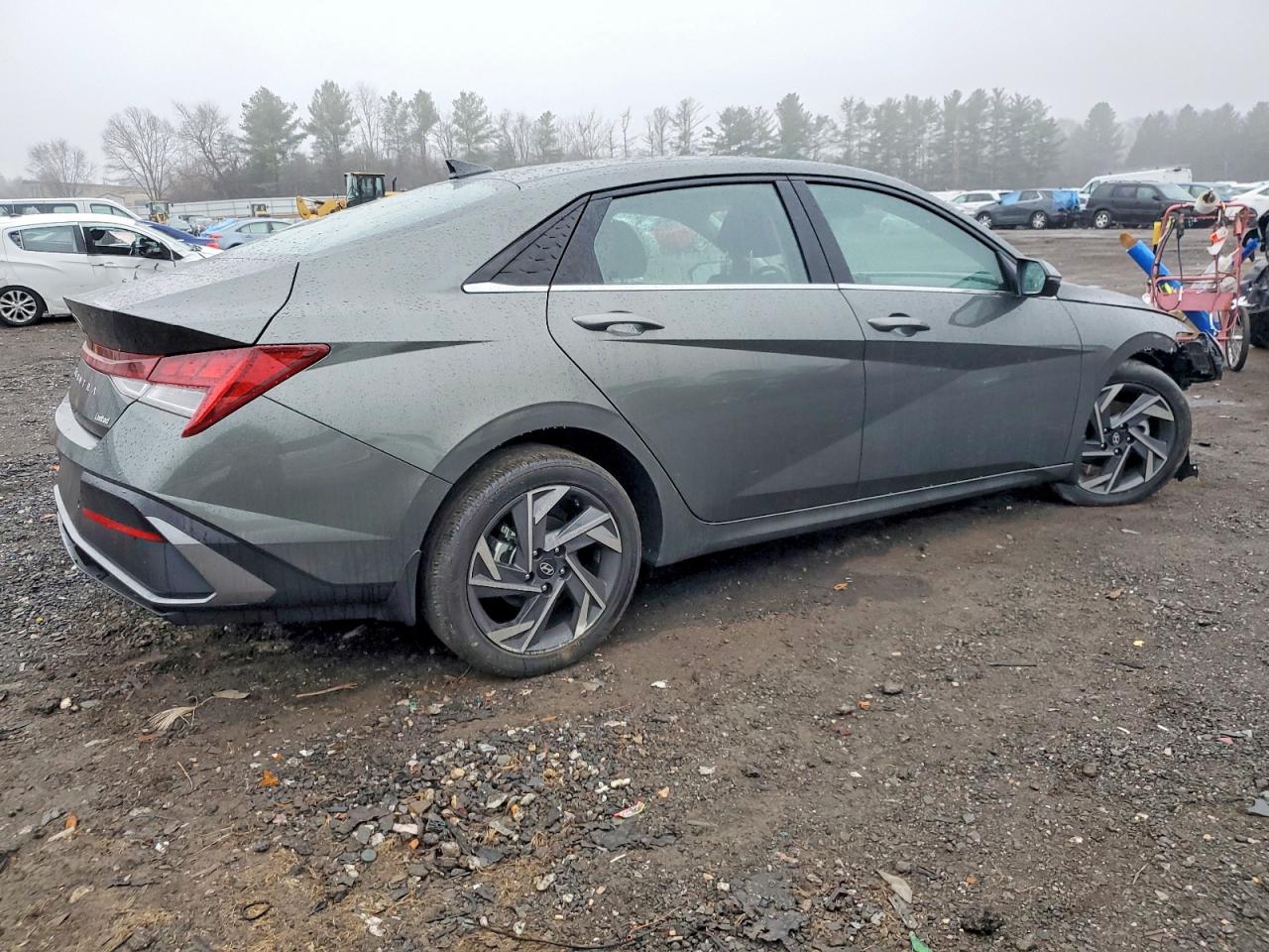 2024 HYUNDAI ELANTRA LIMITED photo 3