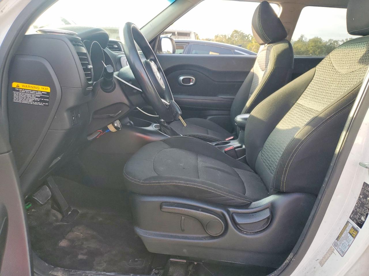 2014 KIA SOUL + photo 7