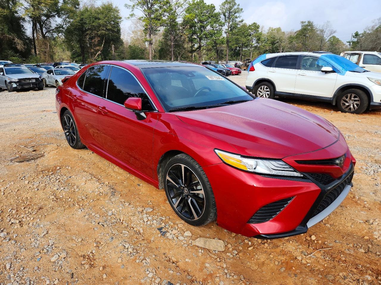 2020 TOYOTA CAMRY XSE photo 4