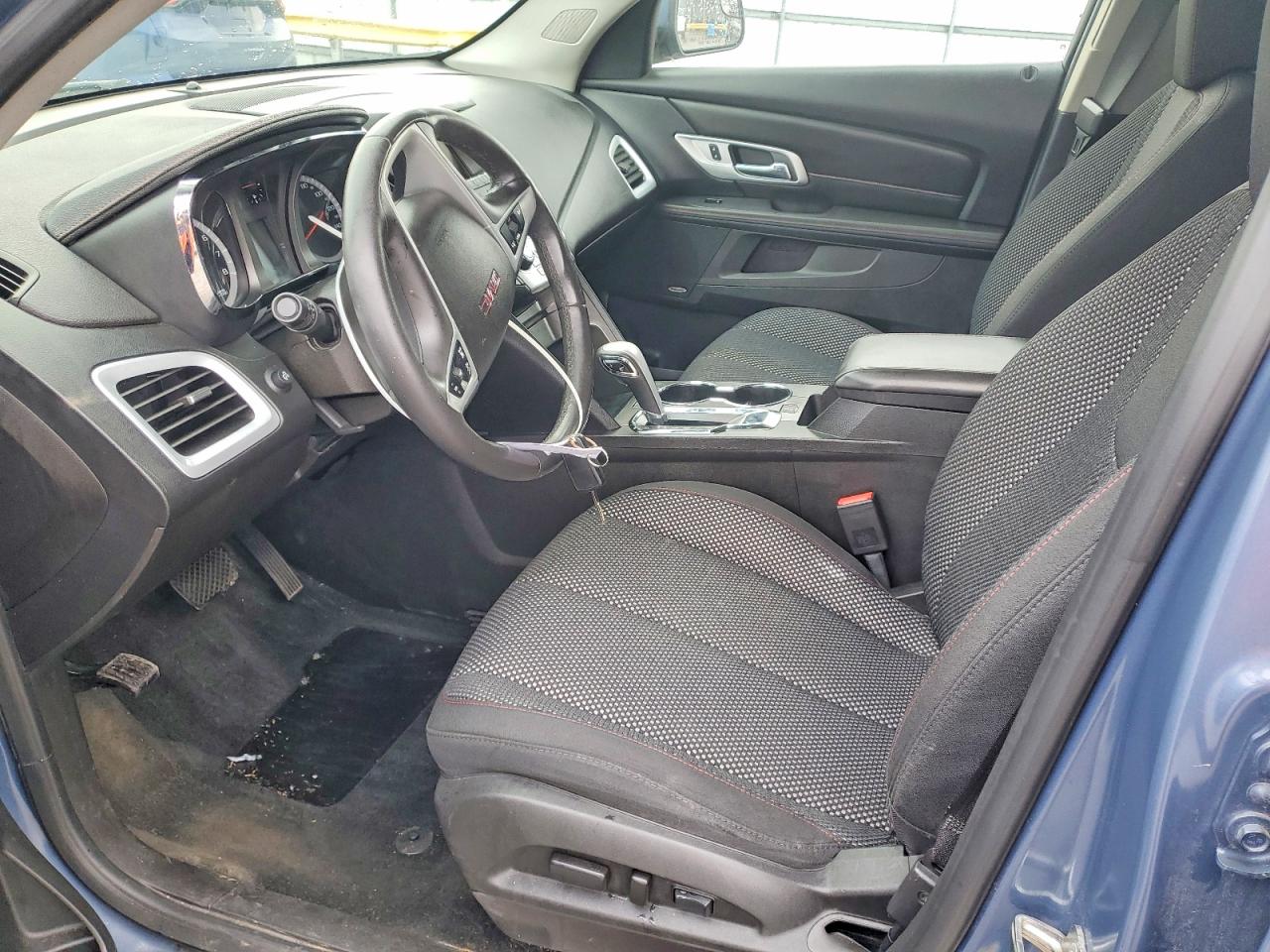 2012 GMC TERRAIN SLE photo 7