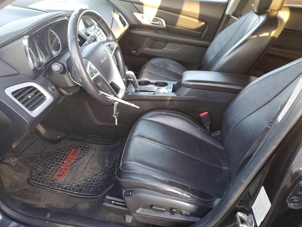2012 GMC TERRAIN SLT photo 7