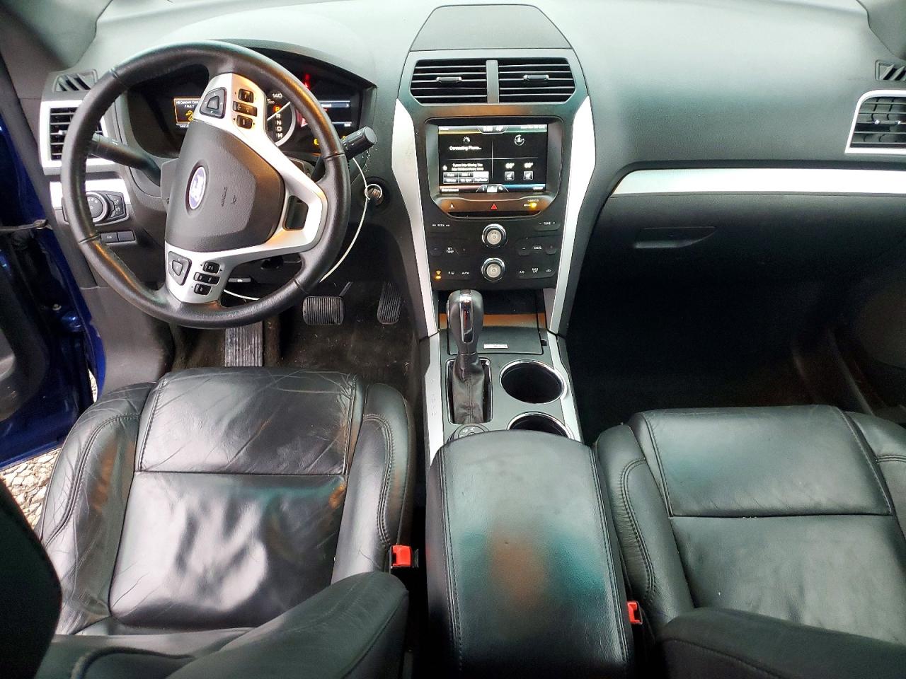 2014 FORD EXPLORER XLT photo 8