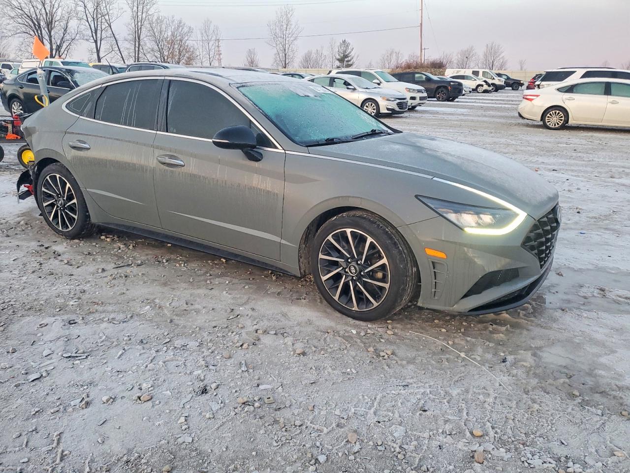 2020 HYUNDAI SONATA SEL PLUS photo 4