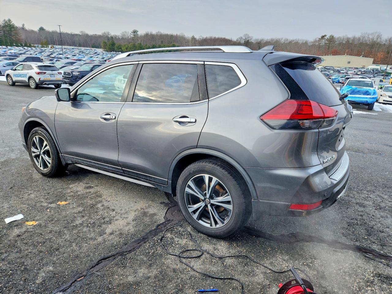 2020 NISSAN ROGUE S photo 2