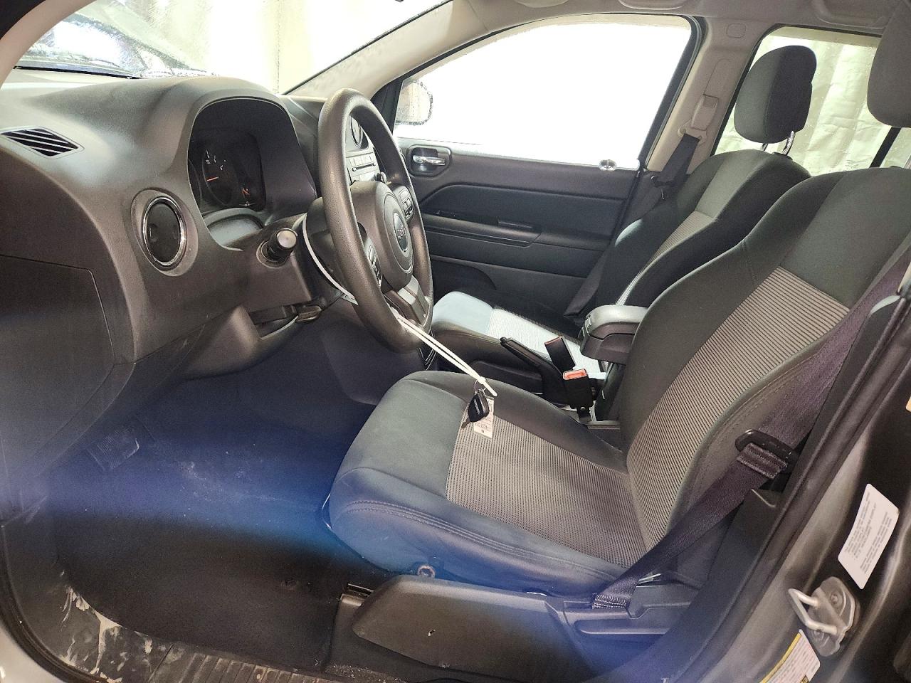 2012 JEEP COMPASS SPORT photo 7