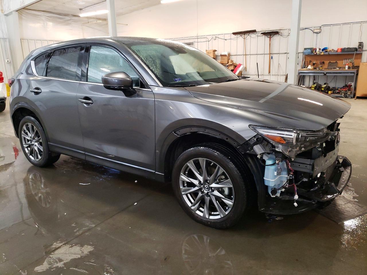 2020 MAZDA CX-5 SIGNATURE photo 4