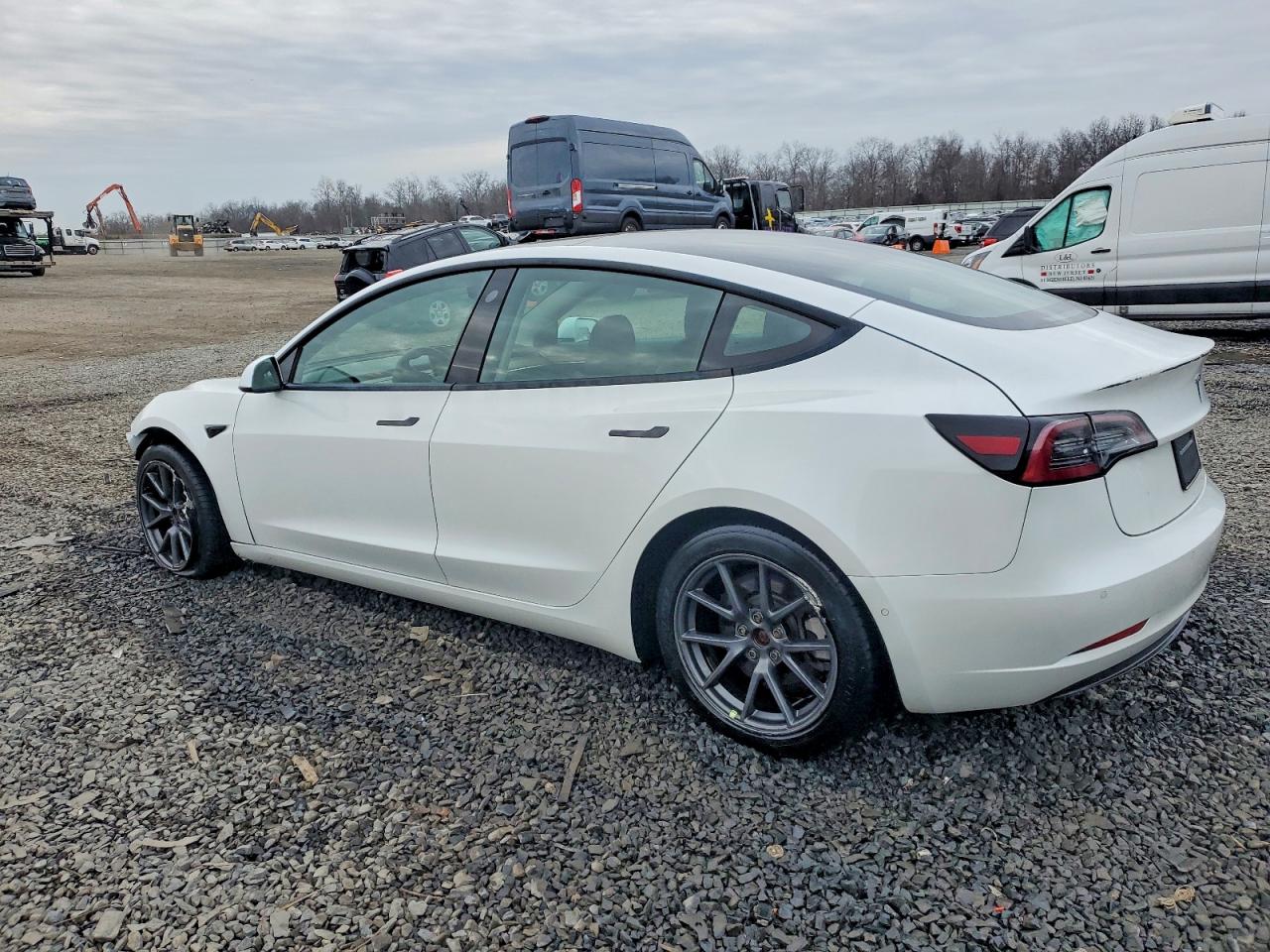 2022 TESLA MODEL 3 photo 2