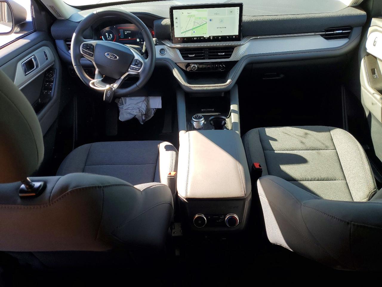 2025 FORD EXPLORER ACTIVE photo 8