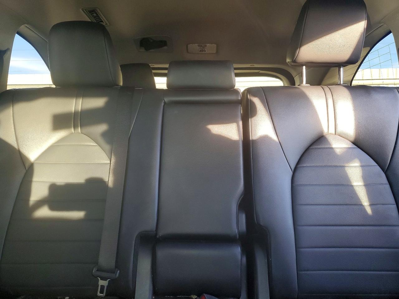 2024 TOYOTA HIGHLANDER LE photo 10