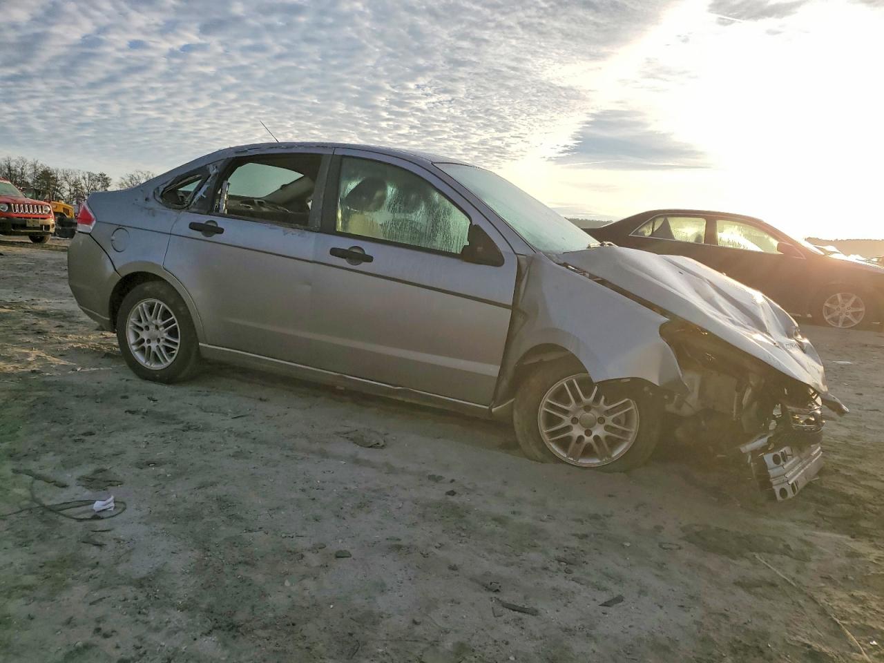 2008 FORD FOCUS SE photo 4