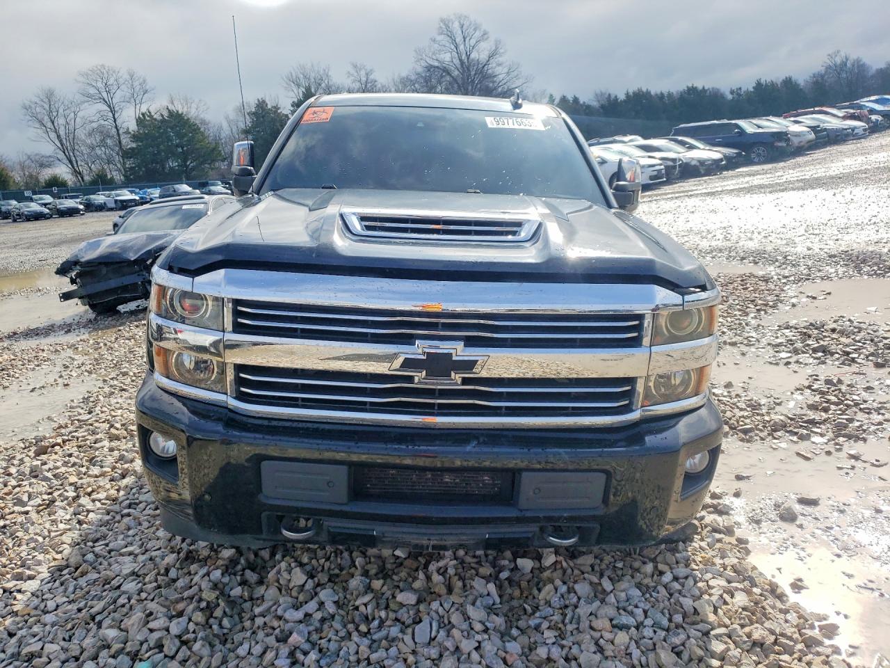 2017 CHEVROLET SILVERADO K2500 HIGH COUNTRY photo 5