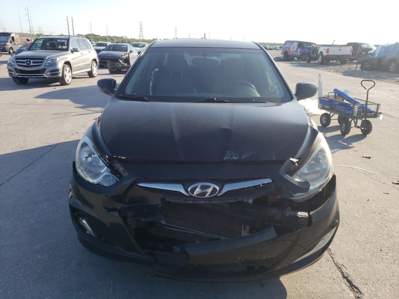 2012 HYUNDAI ACCENT GLS photo 9