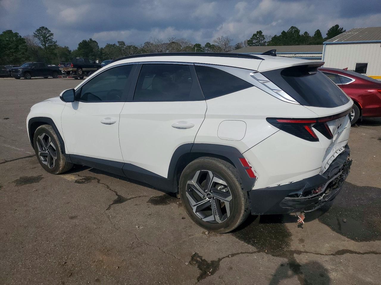 2024 HYUNDAI TUCSON SEL photo 2