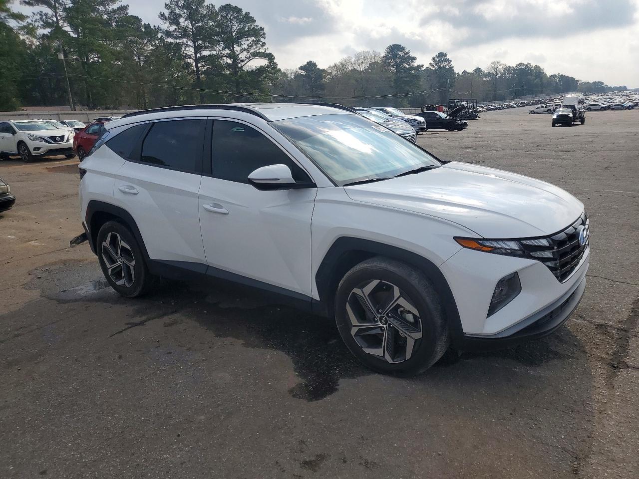 2024 HYUNDAI TUCSON SEL photo 4
