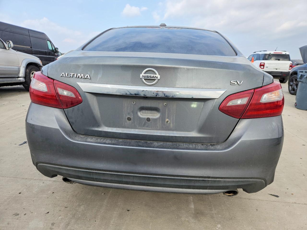 2018 NISSAN ALTIMA 2.5 SV photo 6