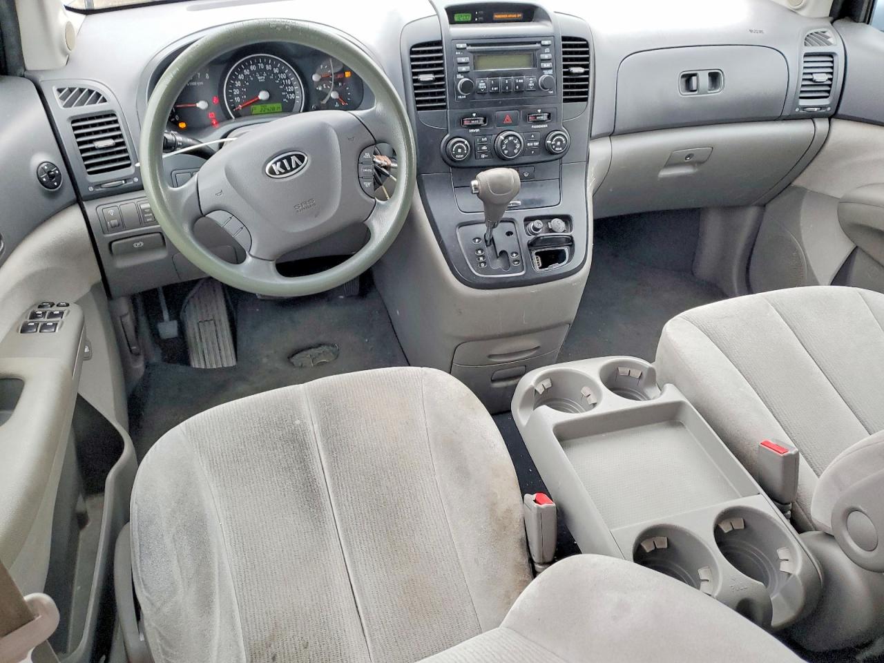 2008 KIA SEDONA EX photo 8