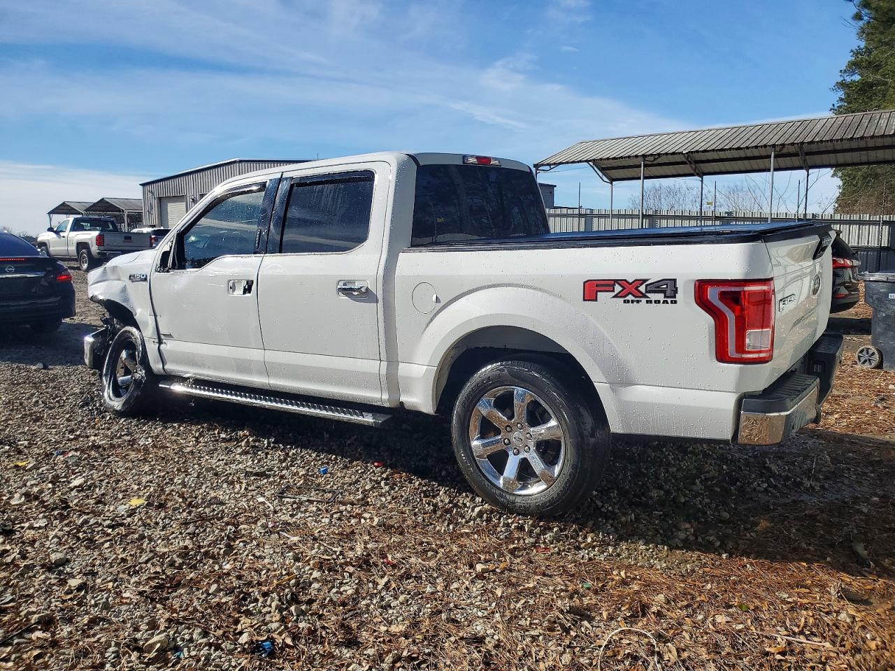 2017 FORD F150 SUPERCREW photo 2