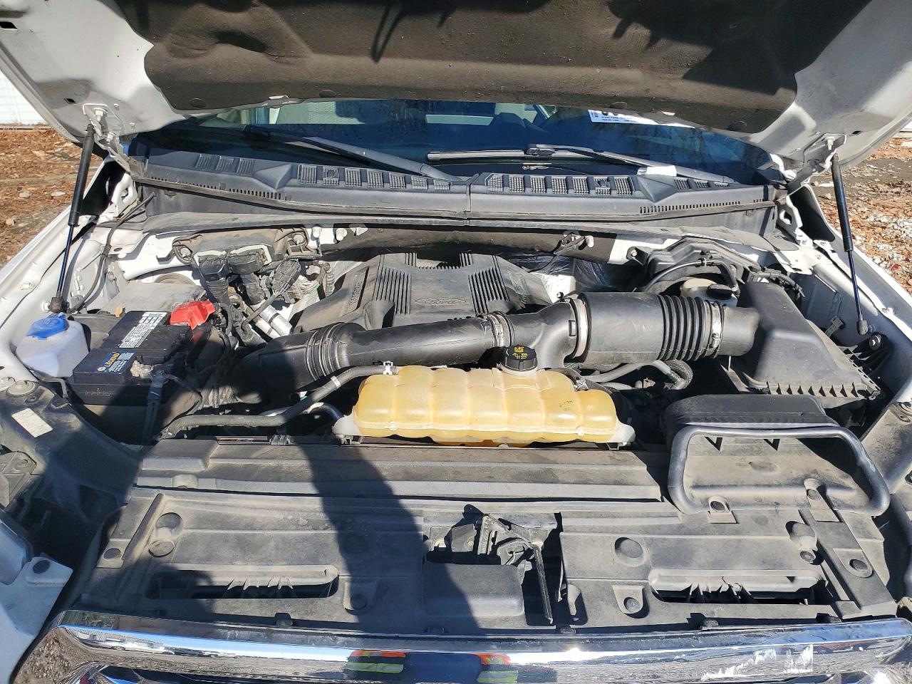 2017 FORD F150 SUPERCREW photo 11