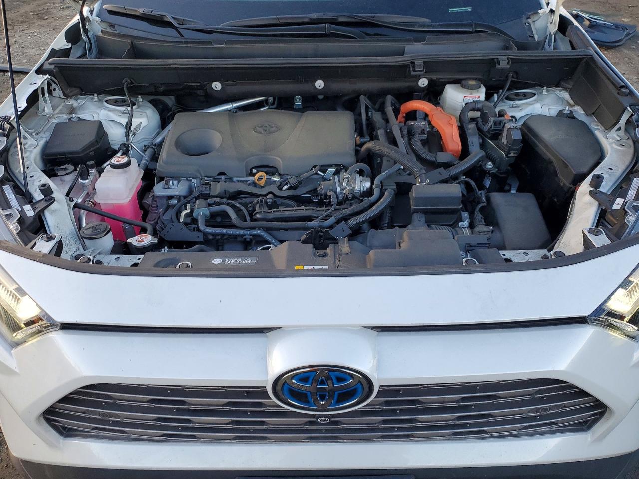 2024 TOYOTA RAV4 LIMITED photo 11