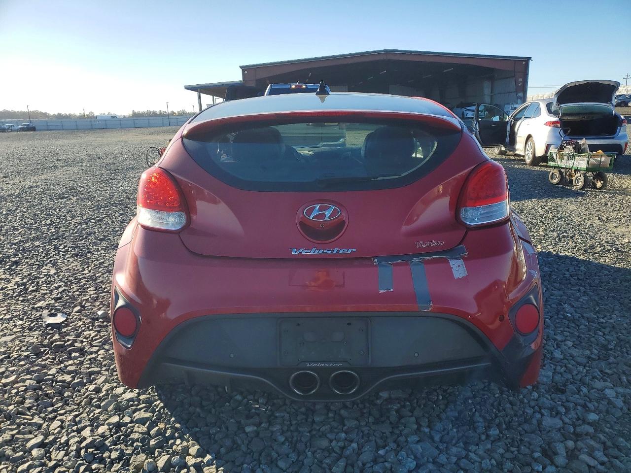 2013 HYUNDAI VELOSTER TURBO photo 16