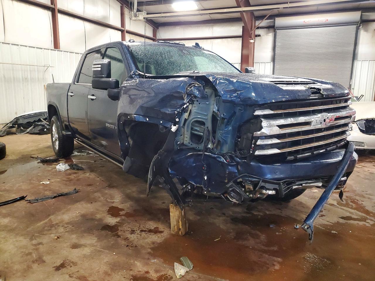 2023 CHEVROLET SILVERADO K3500 HIGH COUNTRY photo 4